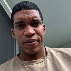 Meet your Posher, Ronald